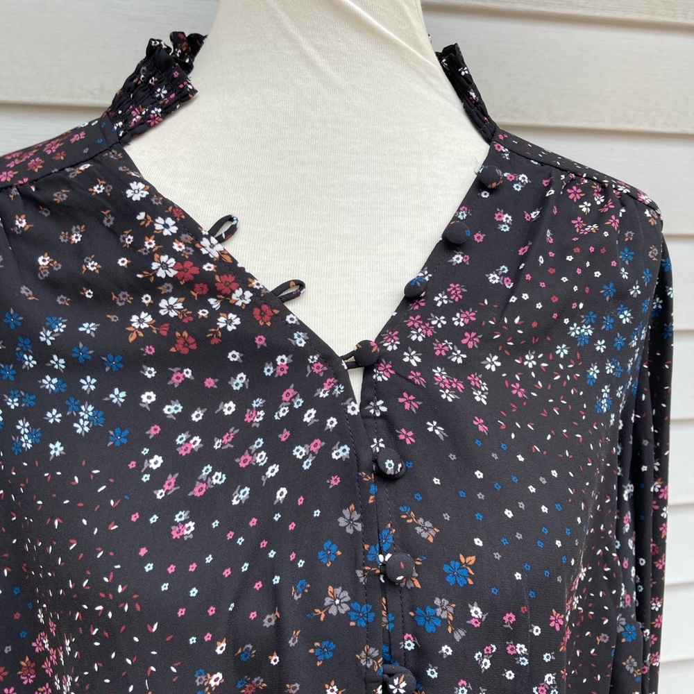 Torrid Floral Blouse Size 1 or 14/16